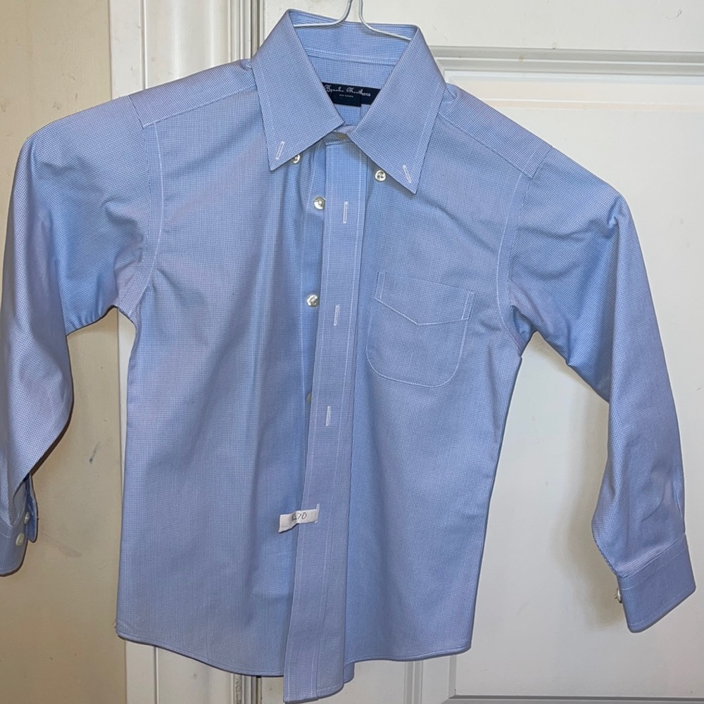 Button down - Picture 1 of 3